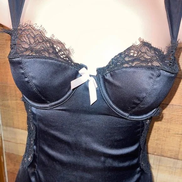 🖤 08 Vintage Victoria's Secret Sexy Little Things Nightie